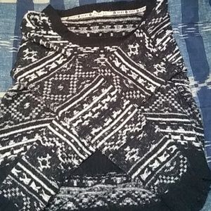 100% wool crop sweater